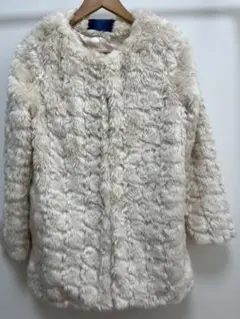 ラレイア　アイボリー ファーコート