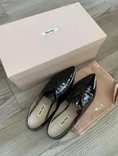 miu miu ブラックローファー 37のサムネイル