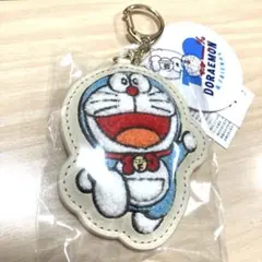 100％ドラえもん＆フレンズ展 サガラ刺繍キーホルダー - メルカリ