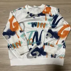 キッズ トレーナー 総柄 WIN 毛玉あり