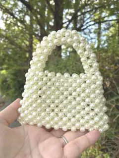 【ハンドメイド】パールビーズ ミニバッグ　インテリアにも