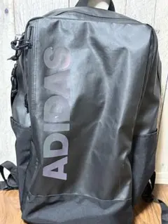 adidasリュック