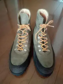 トレッキングブーツ ブーツ・革靴