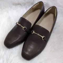未使用　スクエアトゥビットモチーフローファー/跳べるパンプスシリーズ　26.5