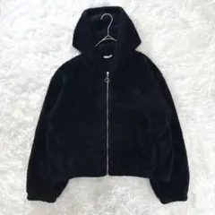 GU フェイクファーフーディブルゾン　L 黒　パーカー　厚手　防寒　カジュアル