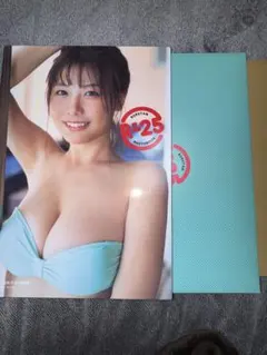 るるたん 写真集 『 R-25 』 特装版 ( 写真付き )