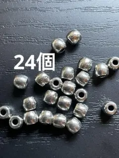 アクセサリーパーツ　24個　メタルビーズ　合金　金属　ビーズ　ハンドメイド