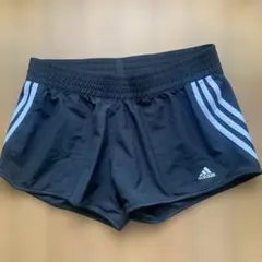 adidas ブラック ショートパンツ M