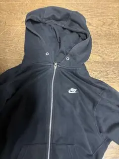 Nike ブラック フルジップパーカー
