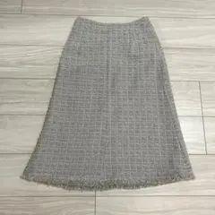 CELFORD ライトグレー フレアスカート 新品タグ付きのサムネイル