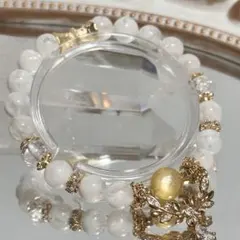 Item thumbnail for item cd327914-8df1-40ca-8690-70c9e8c6c6d8