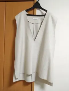LOUNGE DRESS ウールジレ　Vネック 　アイボリーのサムネイル