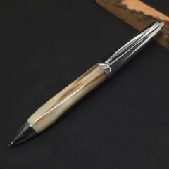 Item thumbnail for item 9f8160f5-99fb-4e3e-8554-13ffdd6951a4