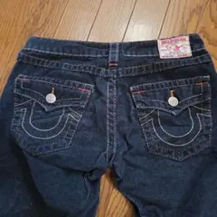 True Religion Joey ブーツカットパンツ ワールドツアーデザイン