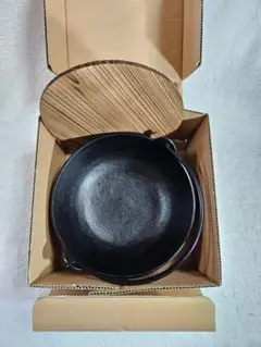 Item thumbnail for item c5af55d2-ff8d-4867-8d1c-c32a657d0b50