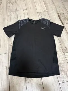 Puma ブラック Tシャツ