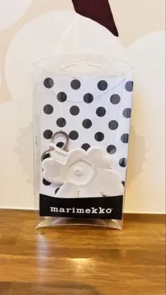2026年最新】マリメッコ リフレクター ウニッコの人気アイテム - メルカリ