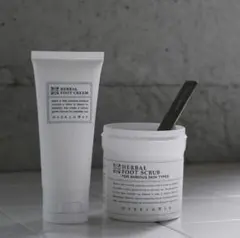 MARKS & WEB HERBAL FOOT SCRUB 足用スクラブ