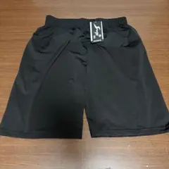 【新品タグ付き】スポーツハーフパンツ XL 黒 速乾 トレーニング 部屋着のサムネイル