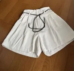 INGNIホワイト ショートパンツ Mサイズ レディース