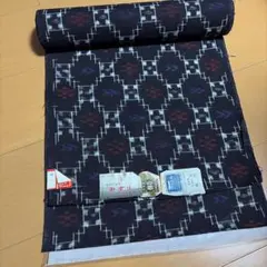 琉球紬絣 老舗機屋廃業 格安 難あり 織り上り70cm位筬錆あり 正絹100