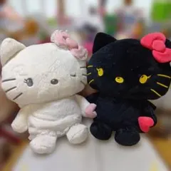 キティ 50th 天使 悪魔 ぬいぐるみ 2体セット - メルカリ
