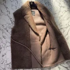 美品◎ブランカ　リアルムートンベスト　ショールカラー　イタリア製　キャメル　ラム 美品◎ブランカ リアルムートンベスト ショールカラー イタリア製