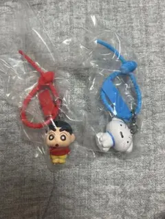 クレヨンしんちゃん カラフルマルチチャーム 2点セット
