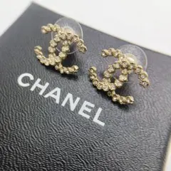 CHANEL ココマーク スターライン 刻印有りピアスA-13031 - メルカリ