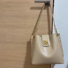 Cheap and Chic by MOSCHINO リュック イエロー - メルカリ