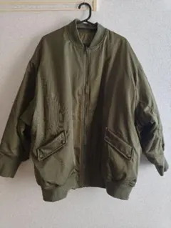 両面オリーブ色 ジャケット　MA 1ブルゾンhoneysuckle rose冬着