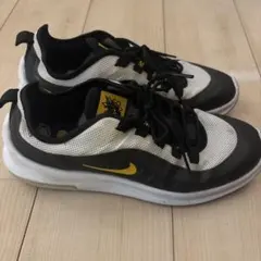NIKE スニーカー ホワイト ブラック イエロー