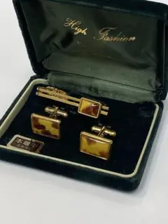 チリチリ様　本鼈甲× acrylic ネクタイピン 本鼈甲 ネクタイピン - メルカリ