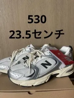 New Balance 530 ホワイト/シルバーのサムネイル