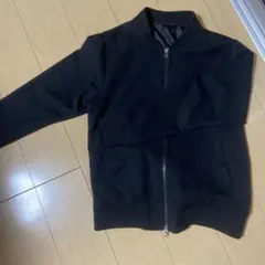 ブルゾン　黒