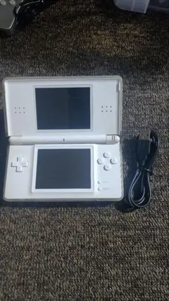 ニンテンドーDS　Light