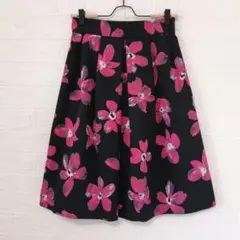 MACKINTOSHPHILOSOPHY 大振りフラワー柄フレアスカート　38