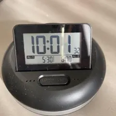【ADESSO】ブルブルクラッシュ振動式目覚まし時計 アラーム・ライト付き黒