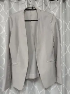 UNITED ARROWS ノーカラージャケット ベージュのサムネイル