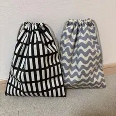 ハンドメイド⭐︎北欧風格子柄&なみなみ柄28×23巾着袋２枚セット