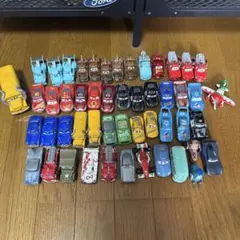 ス*ん様 お値下げ☆カーズ トミカ 廃盤 サリー フィルモア フィン