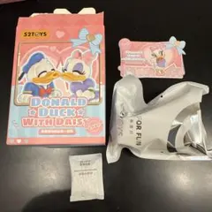 52TOYS DONALDDuck with DAISY フィギュア
