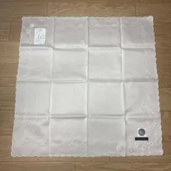INTERMODE ハンカチ ホワイト 花柄 スワロフスキー