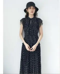 SNIDEL プリーツドットワンピース