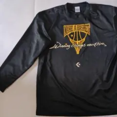 ConvERSEメンズTシャツ身幅57着丈73ポリエステル100%長袖！