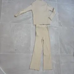 ニットパンツ　セットアップ