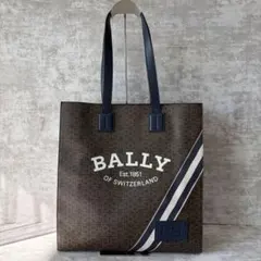 H503 未使用品✨BALLY バリー　クリスタリア　モノグラム　トートバッグのサムネイル