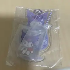 サンリオ　PVCクリアケースつきアクリルチャーム クリームソーダデザイン クロミ