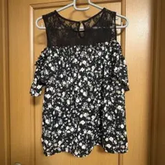 フラワープリント オフショルダー ブラウス