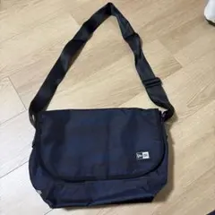 NEW ERA メッセンジャーバッグ カモフラ柄のサムネイル